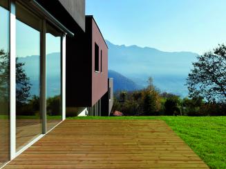 Les terrasses en bois font leur show